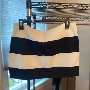 Express Black and Cream Mini Pencil Skirt